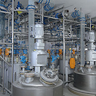 Impianto cGMP con recipiente da 800 litri per produzione API