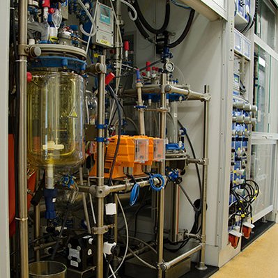 Ex proof kilolab for R&D at Teva ratiopharm Ulm combining several Buchi systems