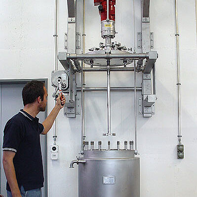 Reattore per l’idrogenazione in Hastelloy, cGMP, da 100 litri e 60 bar 
