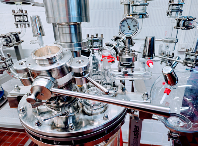 Containment split valve HPAPI synthesis reactor system